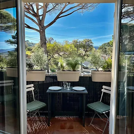 Pres De La Et Du Centre-ville סן-מקסים